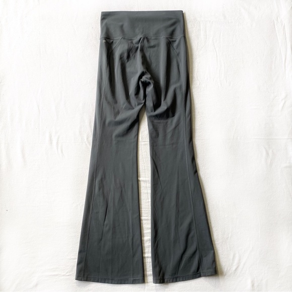 Fabletics Ultra High Waisted PureLuxe Wide Leg Flared Leggings - Picture 11 of 12